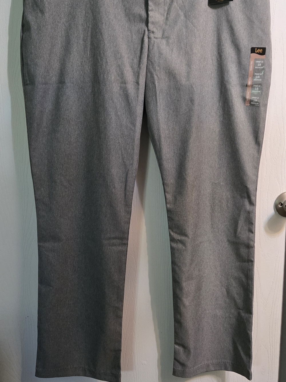NWT Ladies Sz 18 Lee Gray Straight-Leg Mid Rise Pants